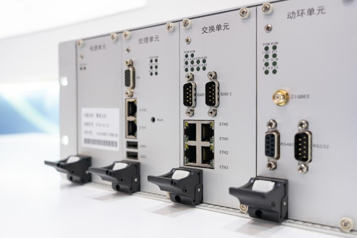 Industrial Networking & Wire Connectors